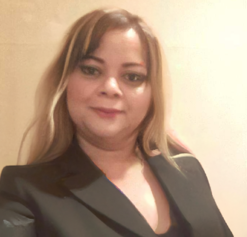 Catherine Ruiz, Avon Representative